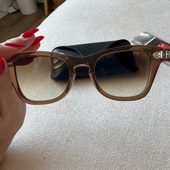 NWOT Ray-Ban RB0707SF Sunglasses Light Brown w/Case & Cloth - Picture 12 of 15